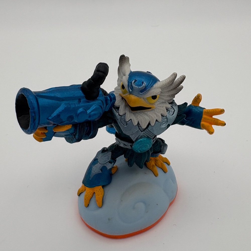 3 Characters for $21 - Skylanders Giants Jet-Vac Figure Orange Bottom